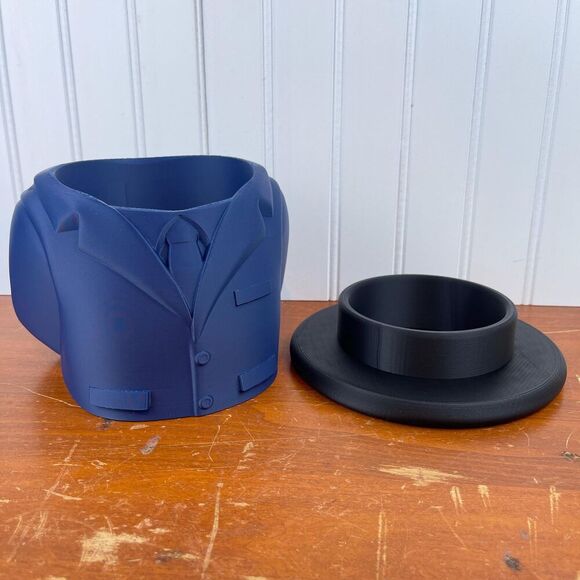 Suit Coat Indoor Planter Pot, Men’s Suit Flower Pot, indoor Planter - Picture 7 of 10